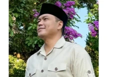 Profil Lengkap Simon...