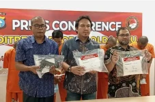 Polda Riau Bekuk 6 Pengedar...