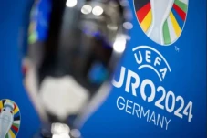 Hadiah Euro 2024 Capai...