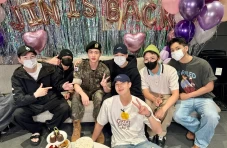 50 Grup K-Pop Terpopuler...
