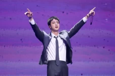 50 Idol K-Pop Pria Terpopuler...