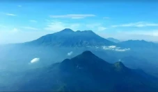 Tutup Hampir Setahun,...