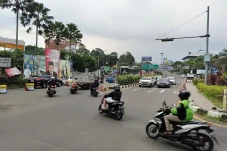 Sore Ini, Lalu Lintas...