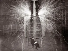 5 Penemuan Nikola Tesla...