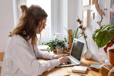 15 Website untuk Cari...