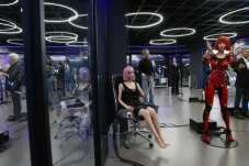 China Produksi Robot...