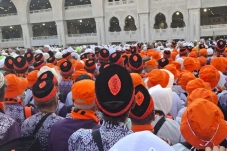 135.330 Jemaah Haji...