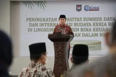 Agus Fatoni Ditunjuk...