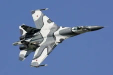 Sukhoi Su-27: Sang Elang...