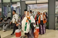 4 Kloter Awali Gelombang...