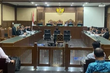 SYL Marah Anaknya Dibelikan...