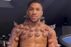 Anthony Joshua Lakukan...
