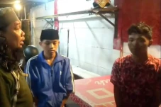 Rebutan Lahan Parkir,...