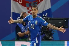 Mattia Zaccagni Pahlawan...