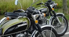 Penjualan Motor Jepang...