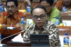 Menkominfo Enggan Bicara...