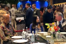 Angela Tanoesoedibjo...