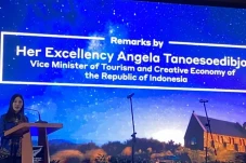 Angela Tanoesoedibjo...