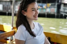 Profil Sarah Menzel,...