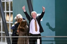 Pengacara Assange: AS...