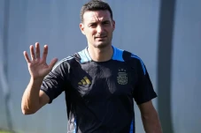 Benarkah Argentina Mulai...
