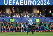 Italia Gagal Pertahankan...