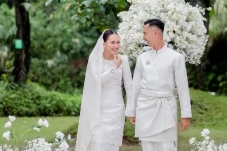 Ayu Ting Ting dan Muhammad...