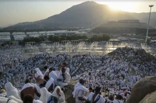 1.300 Jemaah Haji Wafat...