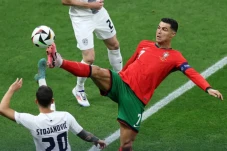 Babak Pertama Portugal...