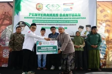 Lazisnu Salurkan Bantuan...