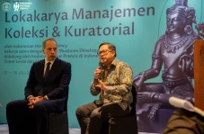 Kerja Sama dengan Prancis,...