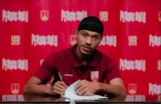 Persis Solo Umumkan...