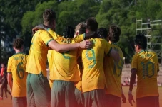 Australia Juara Piala...