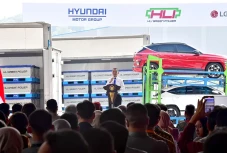 RI Punya Tambang, Pabrik...