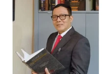 Ahli Hukum Sebut Gugatan...