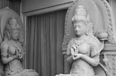 Kisah Arca Gayatri,...