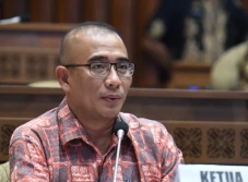 Gaji dan Kekayaan Hasyim...