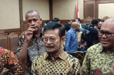 SYL Merasa Ditusuk Panji...