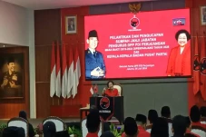 Megawati: Pemerintah...