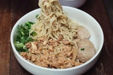 5 Kuliner Enak Dekat...