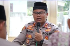 Profil AKBP Fahri Siregar,...