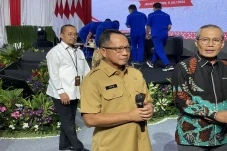 Mendagri Usul Pelantikan...