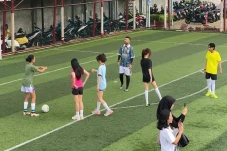 Sederet Artis Gelar...