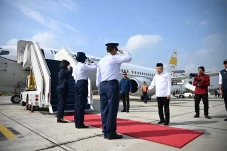 Wapres Gantikan Jokowi...