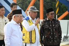 Menteri PUPR Setop Pekerjaan...