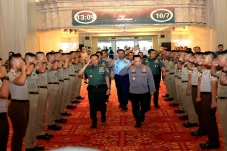Pesan Kapolri dan Panglima...
