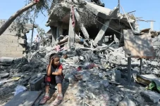 Serangan Udara Israel...