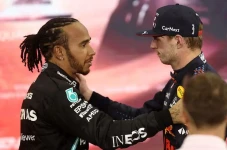 Lewis Hamilton Masih...