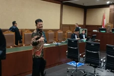 Divonis 10 Tahun Penjara...