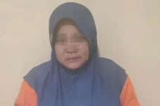 Wanita Ini Jadi Pengendali...